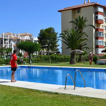 Spacious 1 Bedroom Apartment, Front, Costa شقة *